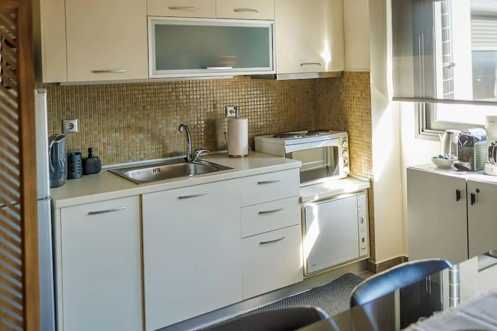 The Grapiti - Spectacular View Spacious Apartment Selanik 0*,  Yunanistan